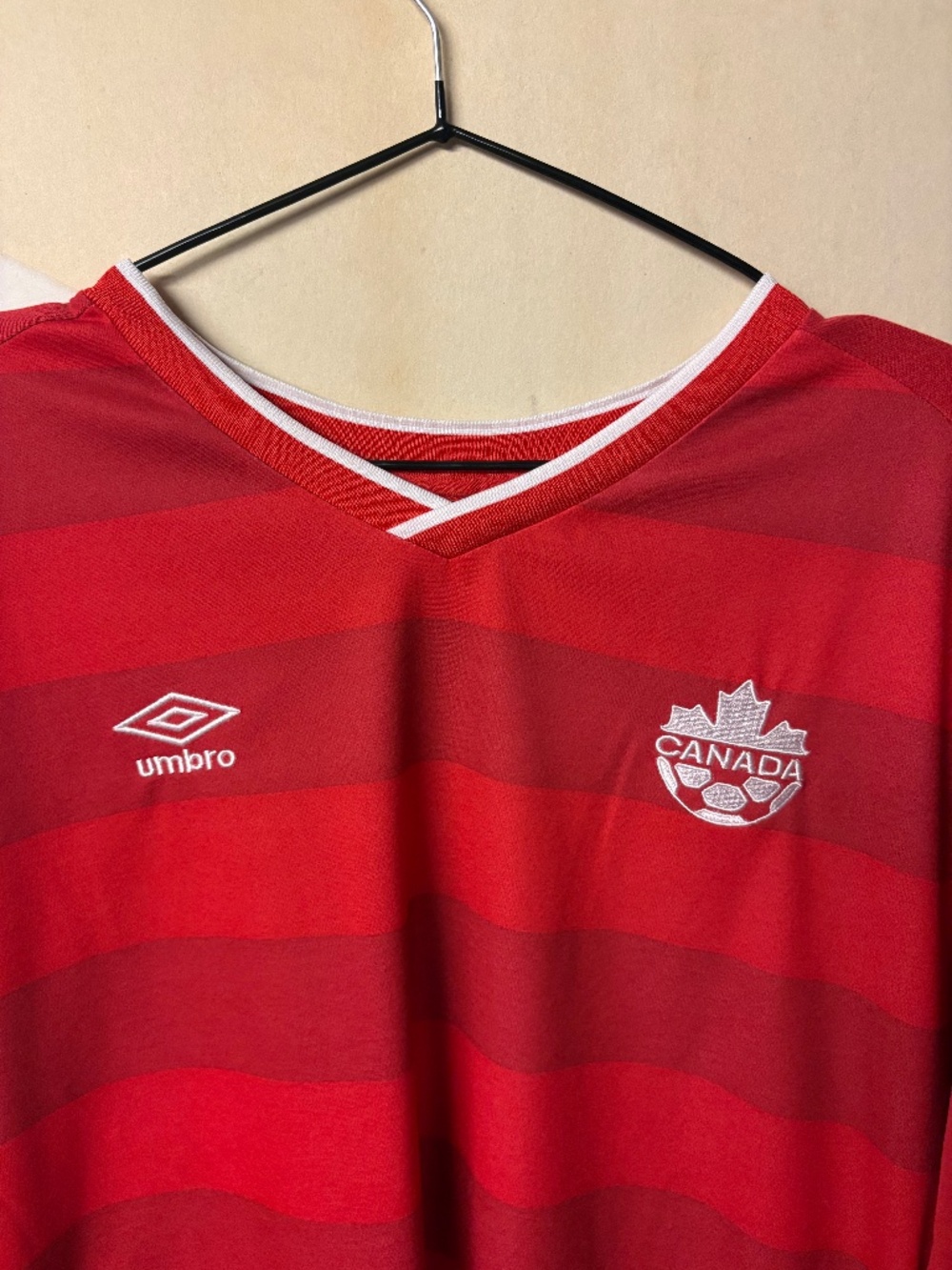 Canada 2014/15 Umbro Home Soccer Jersey Vintage Men's L